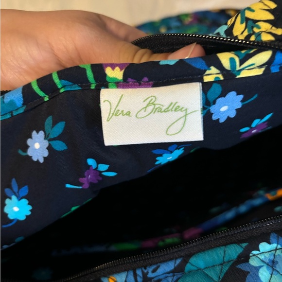 Vera Bradley grand traveler weekender bag - Picture 4 of 13